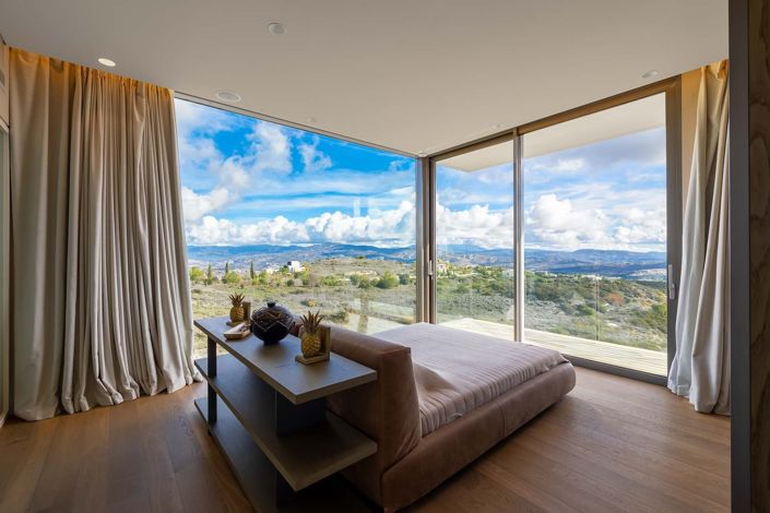 Image No.16-4 Bed House for sale