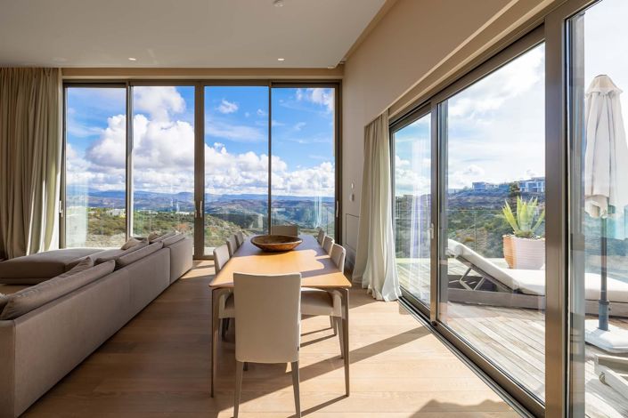 Image No.4-4 Bed House for sale