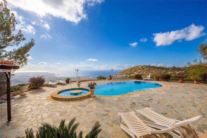 Image No.26-4 Bed House for sale