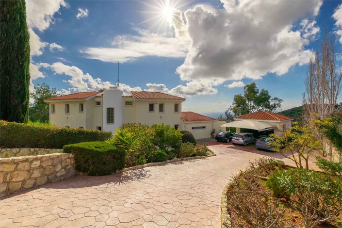 Image No.7-4 Bed House for sale