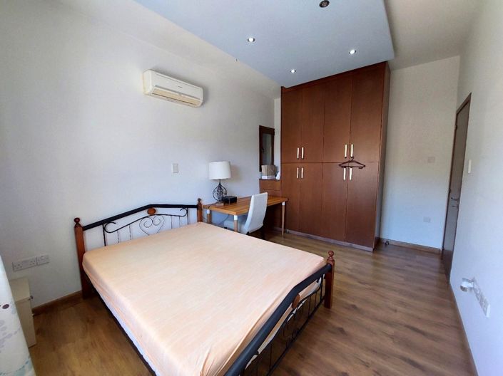 Image No.10-4 Bed House for sale