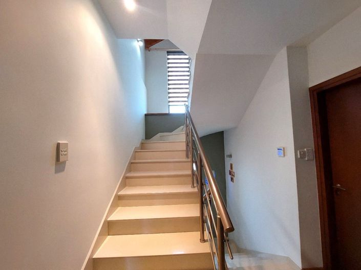 Image No.19-4 Bed House for sale