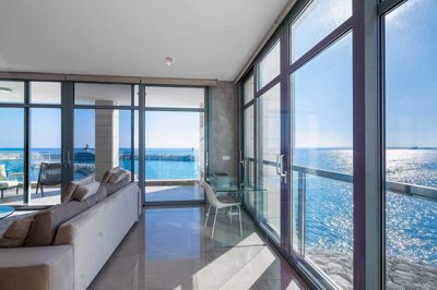 bfaa3de9-254f-43f3-a012-21df3f822eaf