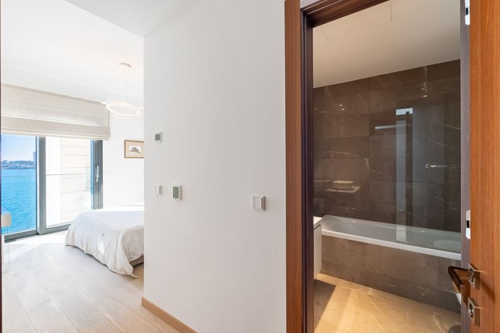 Image No.19-2 Bed Apartment for sale