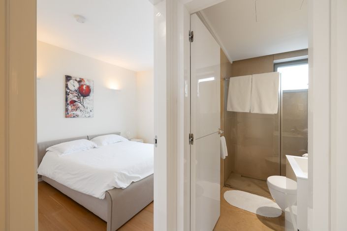 Image No.8-2 Bed Apartment for sale