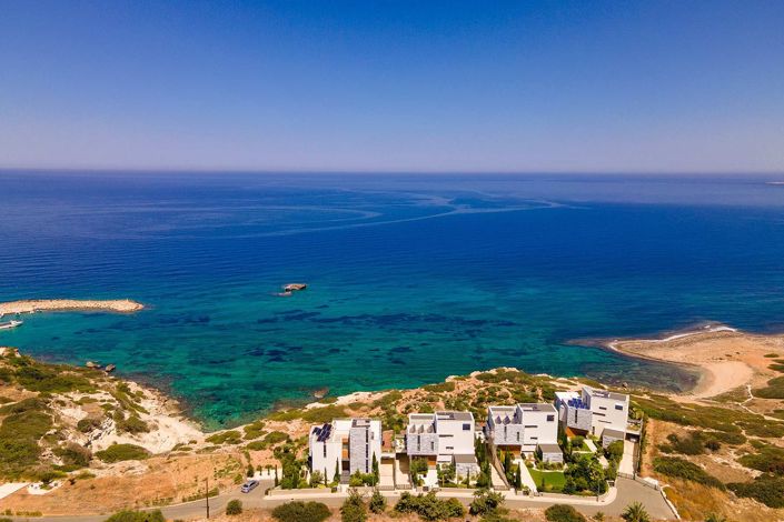 Image No.2-4 Bed House for sale