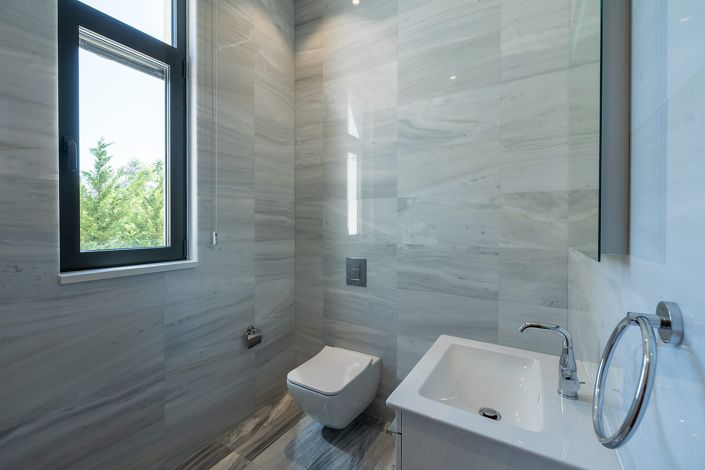 Image No.9-4 Bed House for sale