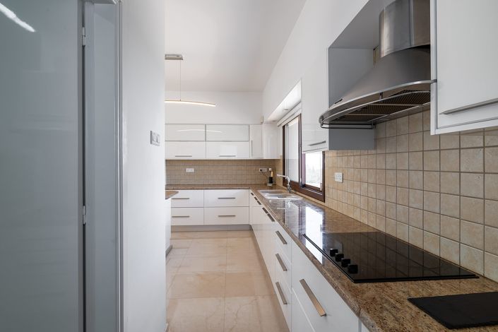 Image No.11-4 Bed Villa for sale