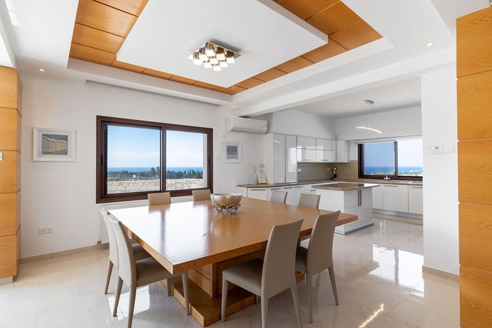 Image No.8-4 Bed Villa for sale