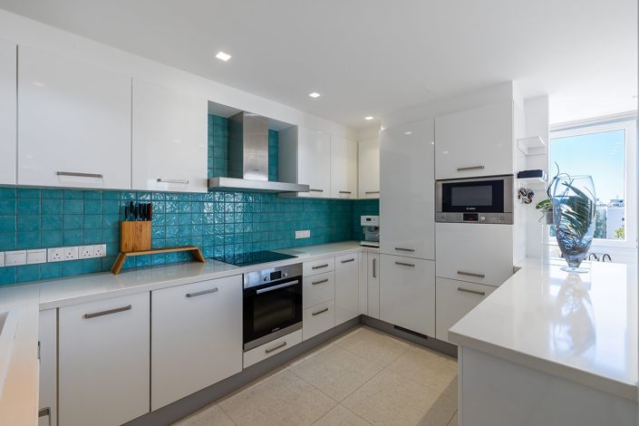 Image No.11-3 Bed Apartment for sale