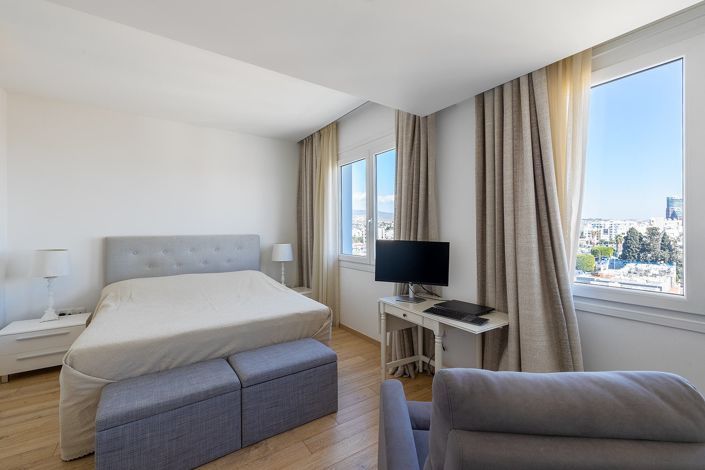 Image No.26-3 Bed Apartment for sale