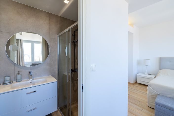 Image No.27-3 Bed Apartment for sale