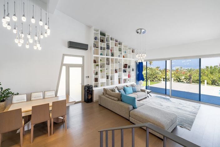 Image No.3-3 Bed House for sale