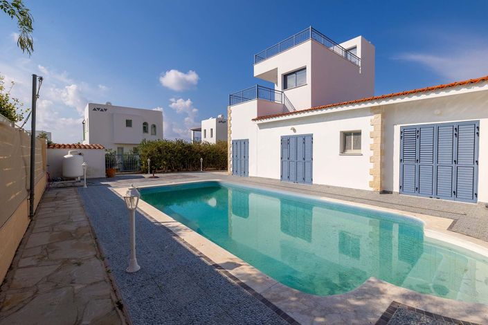 Image No.22-4 Bed House for sale