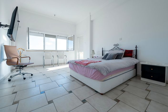 Image No.15-5 Bed Villa for sale