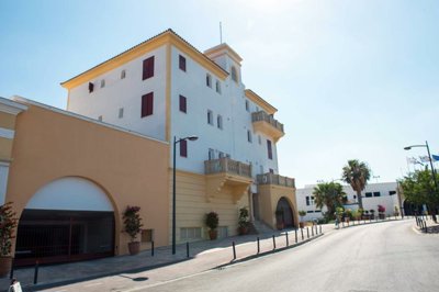 10ca93a9-fd92-40b6-b9be-491824a1682e