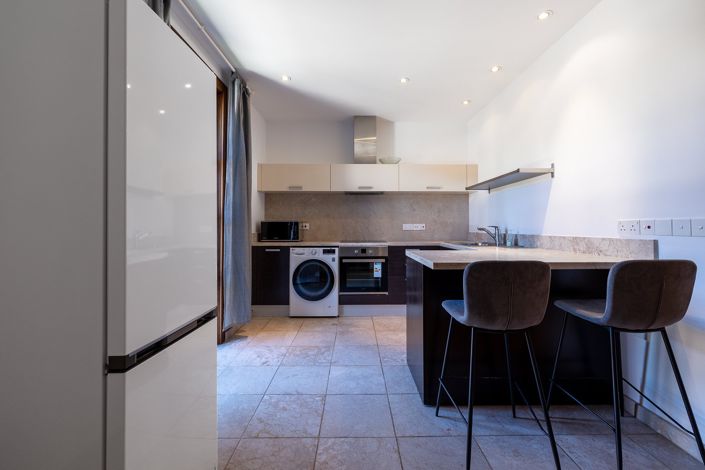 Image No.7-3 Bed Apartment for sale