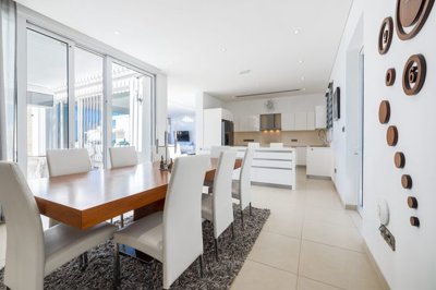 d4a6e26e-920d-4db8-8842-c5dd035223b5