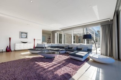 f731b34a-5062-4c79-b0b3-b6967decbb08