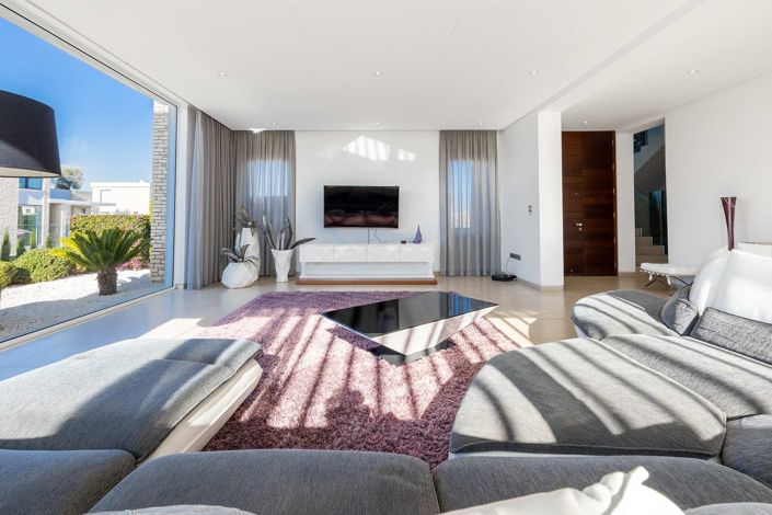 Image No.6-4 Bed Villa for sale