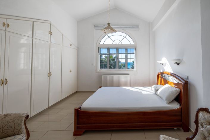 Image No.16-4 Bed Villa for sale