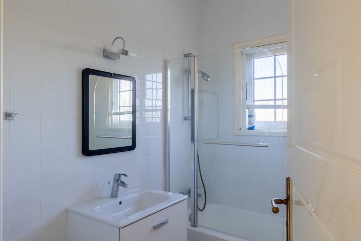 Image No.19-4 Bed Villa for sale