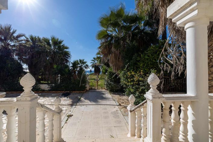 Image No.22-4 Bed Villa for sale