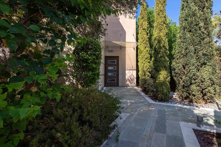 Image No.27-5 Bed House for sale