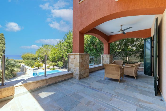 Image No.3-5 Bed House for sale