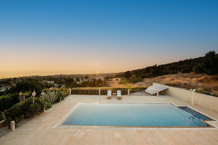 Image No.21-5 Bed House for sale