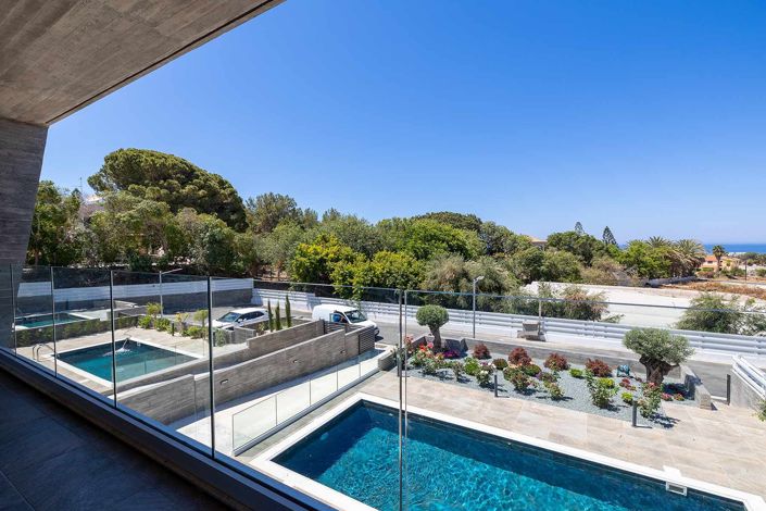 Image No.13-4 Bed House for sale