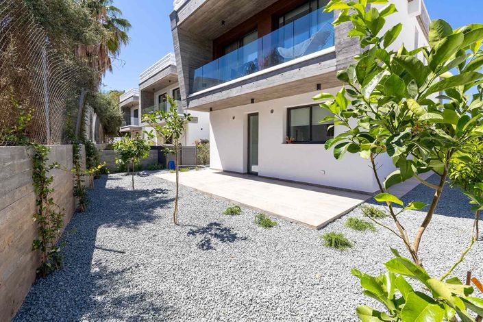 Image No.22-4 Bed House for sale