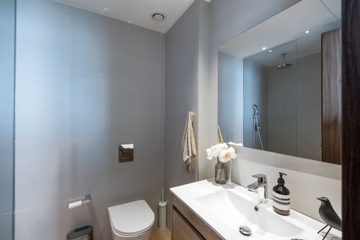 Image No.18-2 Bed Apartment for sale