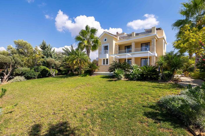 Image No.17-4 Bed House for sale