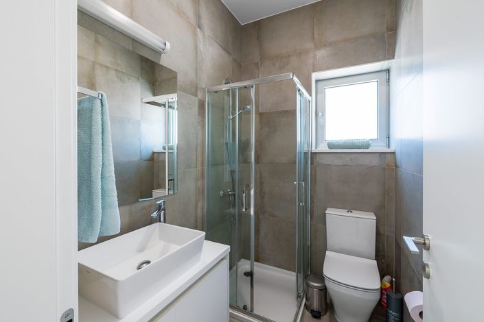 Image No.15-4 Bed Villa for sale