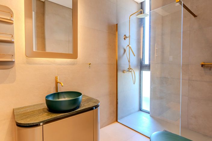 Image No.22-4 Bed House for sale