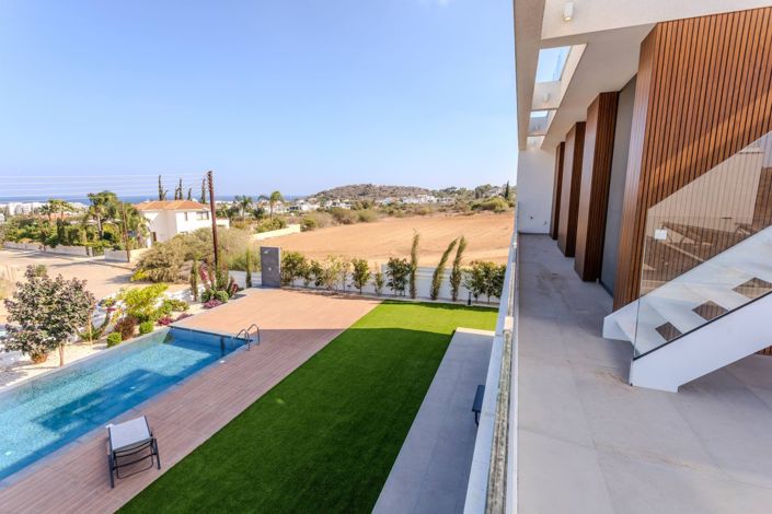 Image No.28-4 Bed House for sale