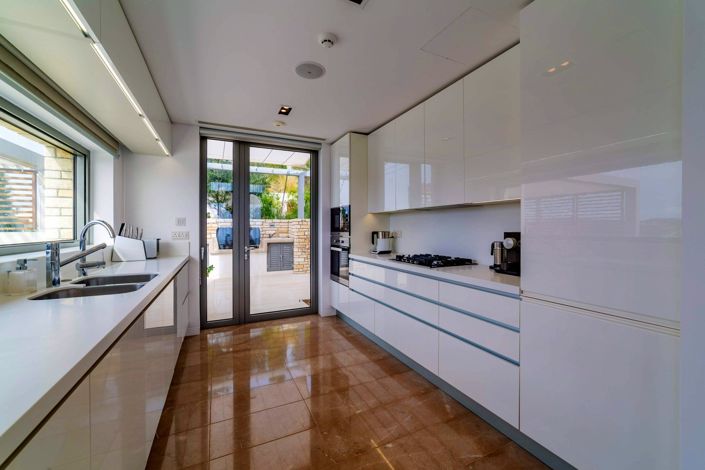 Image No.6-4 Bed Villa for sale