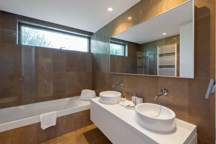 Image No.17-3 Bed Villa for sale