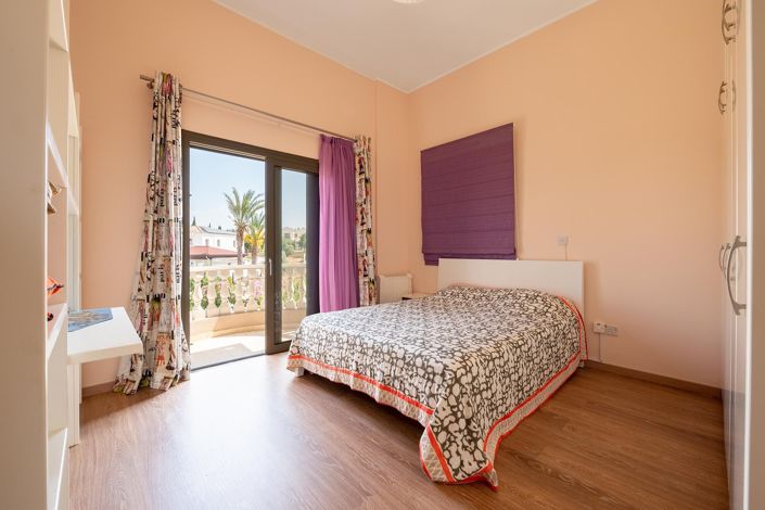 Image No.22-4 Bed Villa for sale