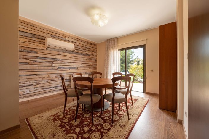 Image No.7-4 Bed Villa for sale