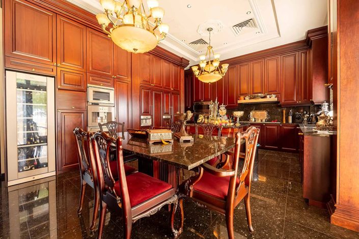 Image No.17-6 Bed Villa for sale