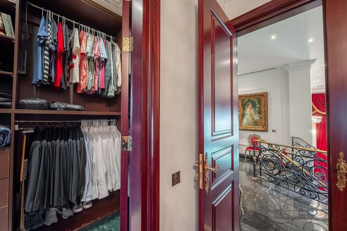 Image No.30-6 Bed Villa for sale