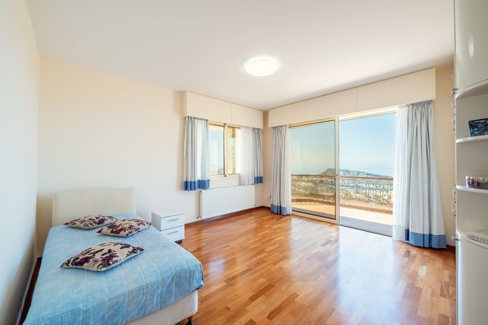 Image No.22-5 Bed Villa for sale