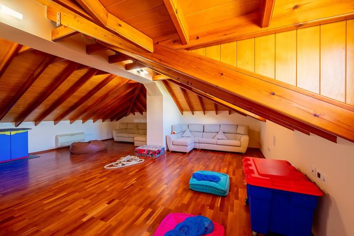 Image No.27-5 Bed Villa for sale