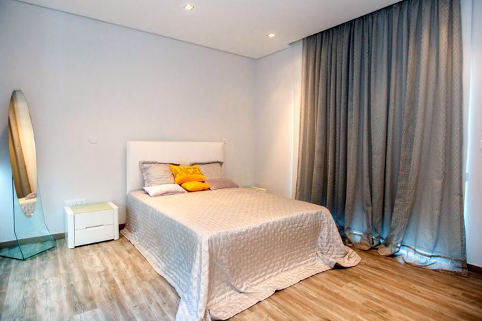 Image No.13-4 Bed House for sale