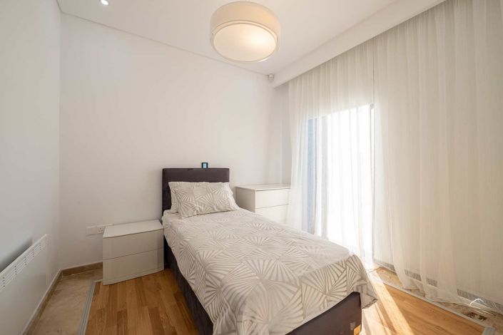 Image No.12-3 Bed House for sale