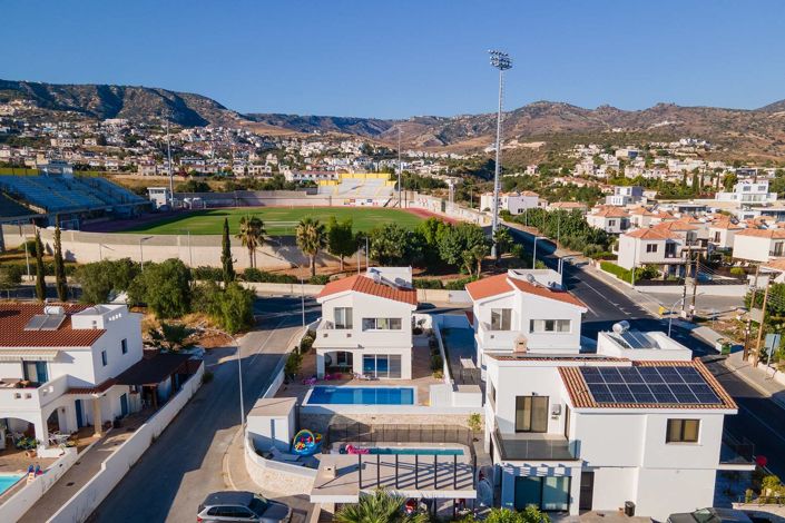 Image No.20-3 Bed House for sale