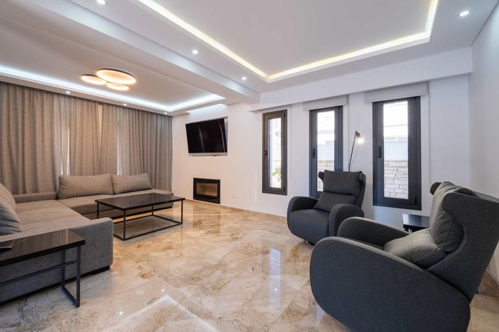 Image No.3-3 Bed House for sale