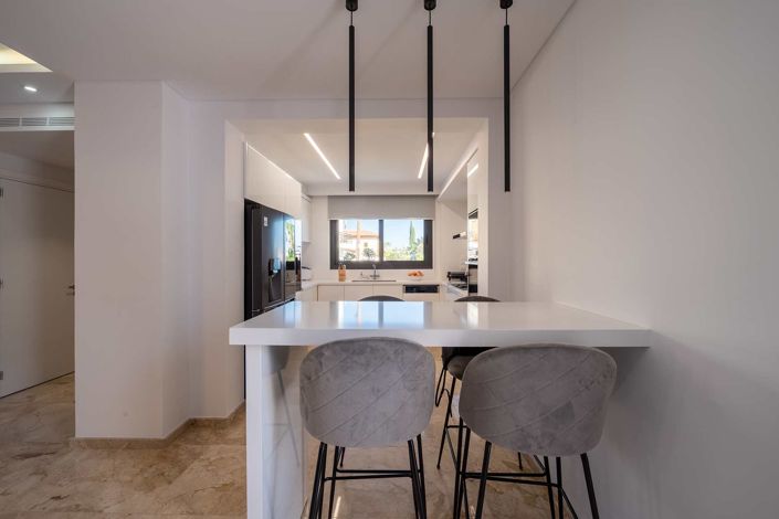 Image No.5-3 Bed House for sale